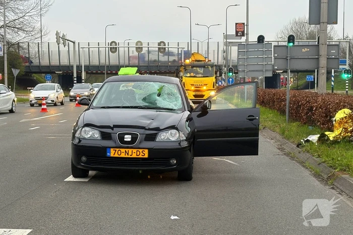 Persoon ernstig gewond bij aanrijding met auto