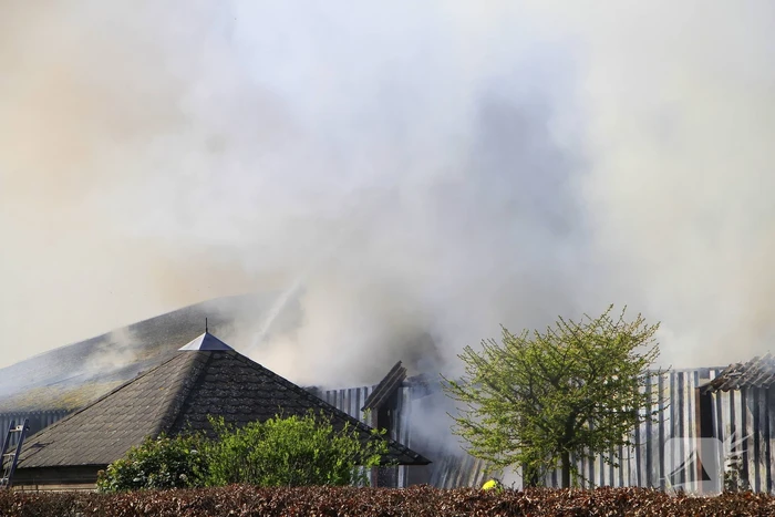 Brandweer ingezet voor grote brand
