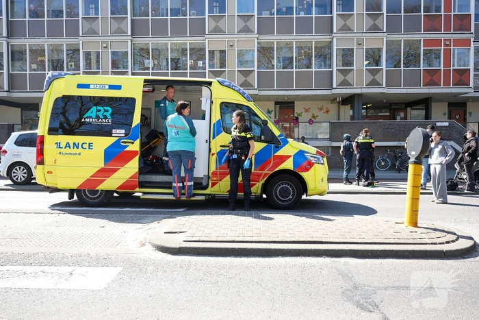 Dame op scooter gewond bij aanrijding met andere scooterrijder