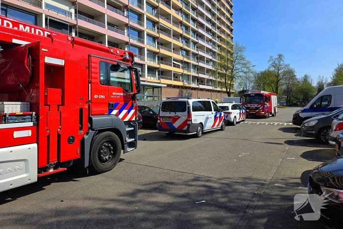 Persoon gewond bij brand in flatwoning