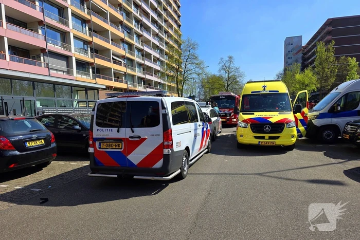 Persoon gewond bij brand in flatwoning