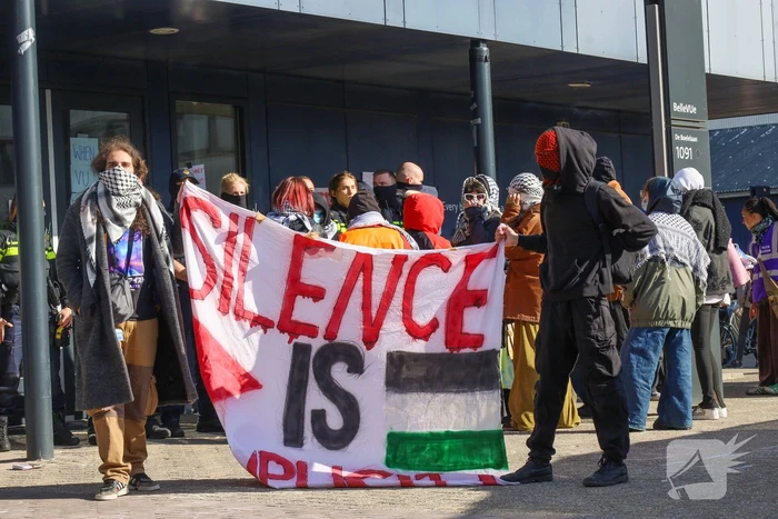 Politie ontruimd universiteit na demonstratie