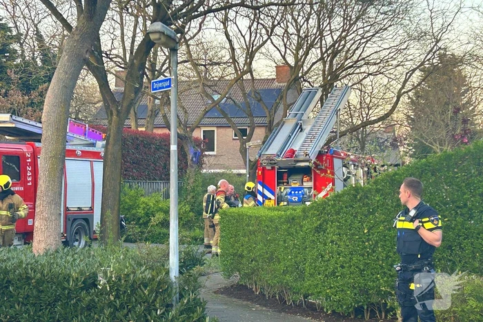 Uitslaande brand in achtertuin
