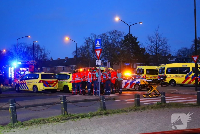 Voorgevel ingestort na mogelijk explosie