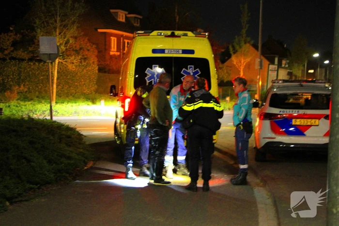 Beschonken fietser rijdt kanaal in