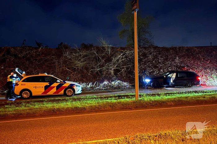 Bestuurder verlaat plaats na ongeval