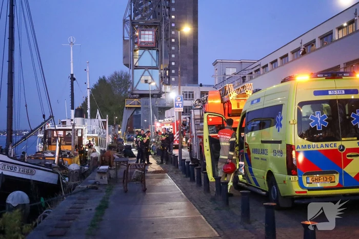 brand surinamekade amsterdam