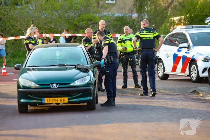 Persoon gewond geraakt bij steekpartij, verdachten aangehouden