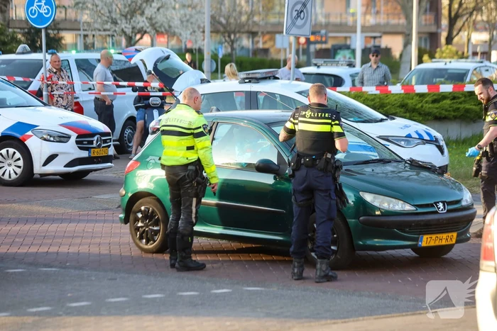 Persoon gewond geraakt bij steekpartij, verdachten aangehouden