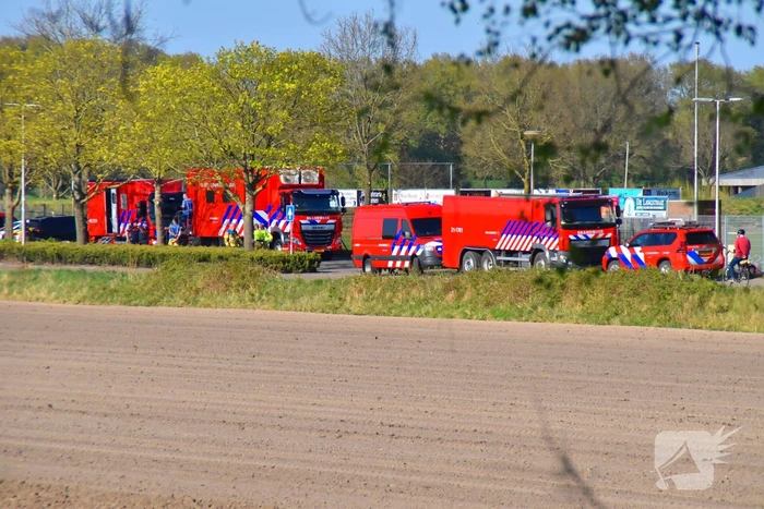 Verschillende hulpdiensten assisteren bij grote bosbrand