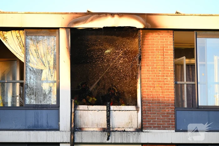 Rook stijgt op uit appartement