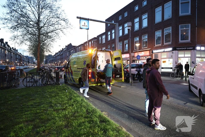 Fietser geschept bij voetgangersoversteekplaats
