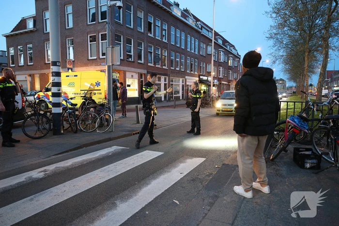 Fietser geschept bij voetgangersoversteekplaats