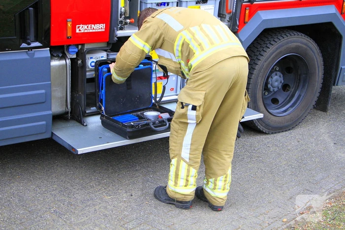 Keuken onderwater na afgebroken waterleiding