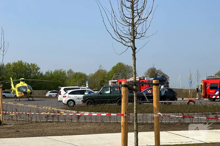 Persoon overleden na te water raken met auto