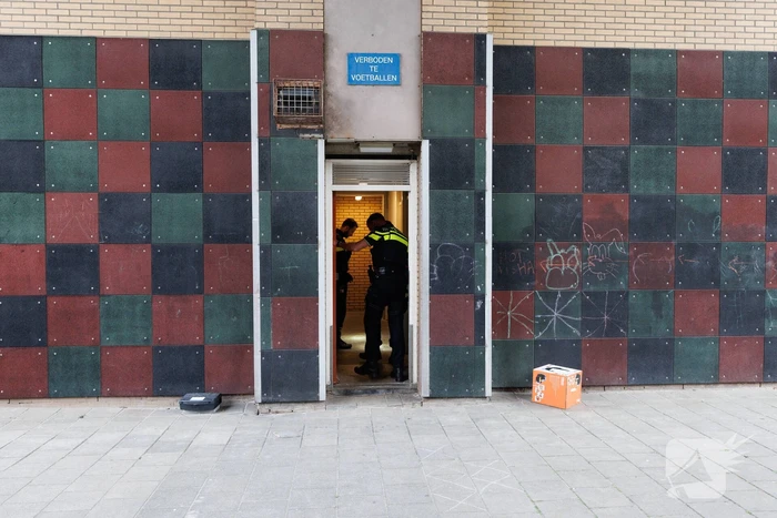 Politie doet onderzoek naar melding steekpartij