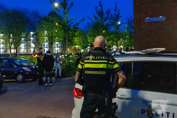 Veel politie aanwezig bij melding steekincident