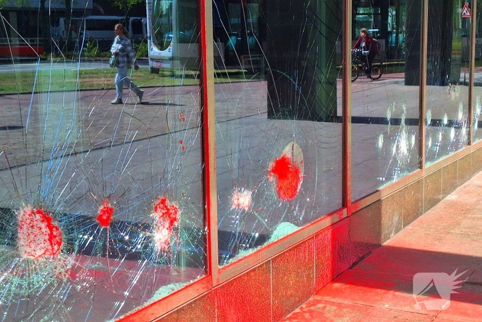 Veel schade aan gebouw verzekeraar na demonstratie