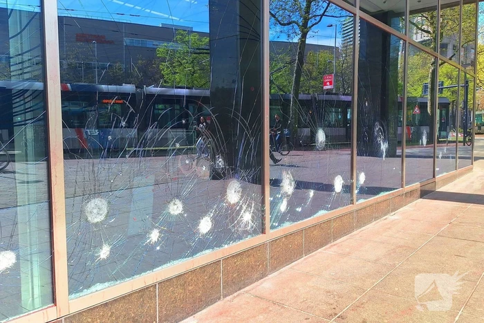 Veel schade aan gebouw verzekeraar na demonstratie