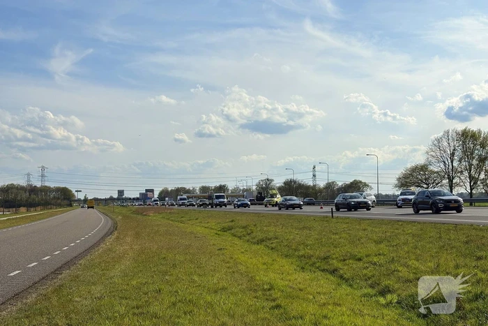 Ongeval tussen meerdere voertuigen op de a28
