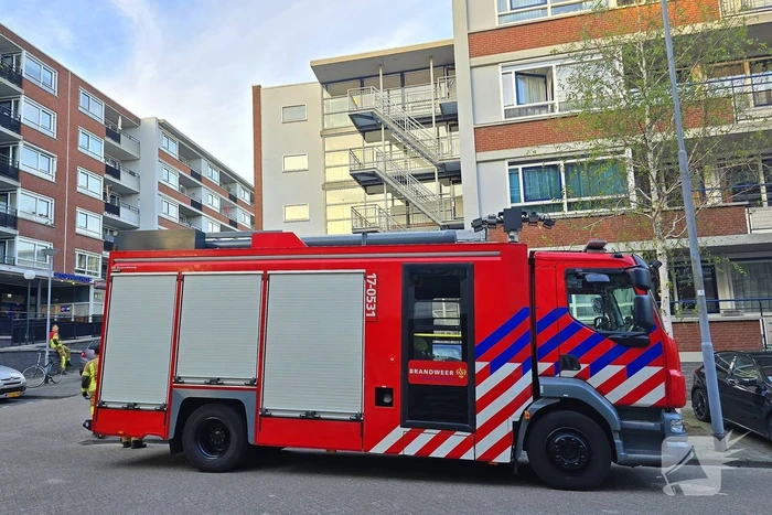 Brandweer ondersteund politie bij betreden woning