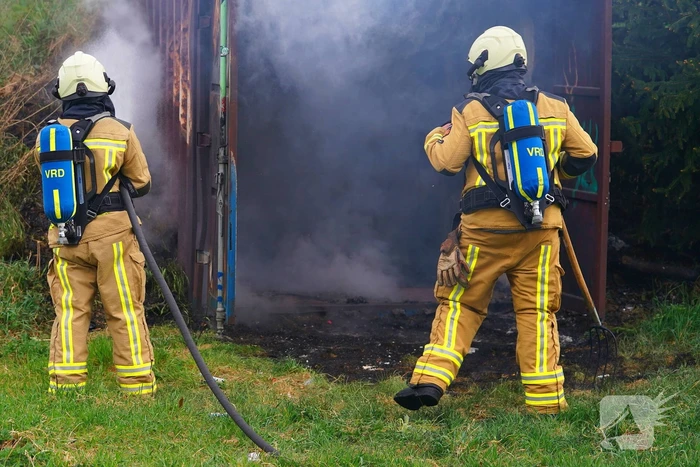 Brand gesticht in zeecontainer