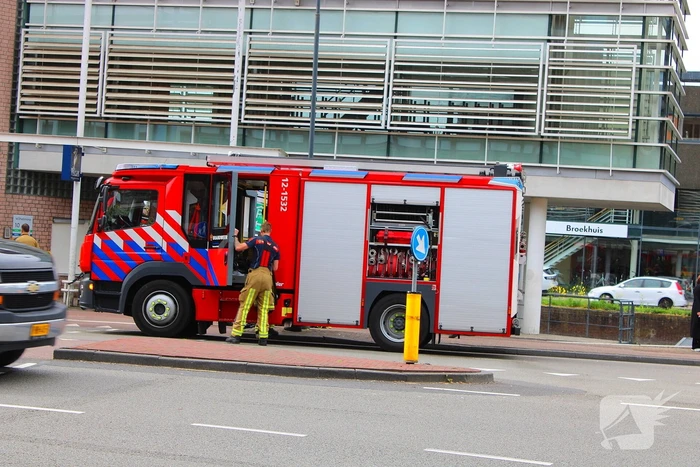 Brand in afzuiging zorgt voor grote inzet brandweer
