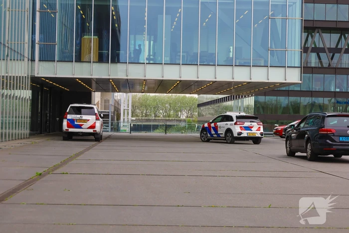steekincident joan muyskenweg amsterdam-duivendrecht