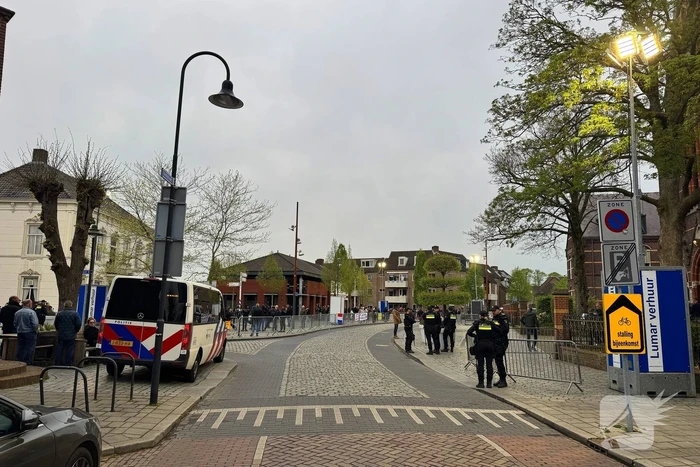 Extra veiligheidsmaatregelen bij protest tegen asielzoekerscentrum