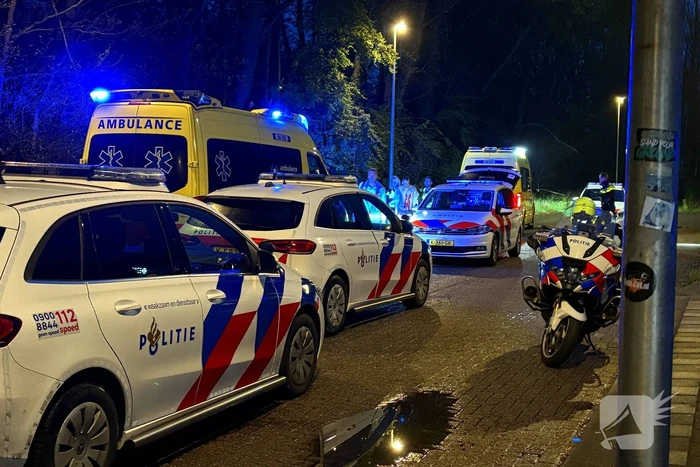 Persoon neergestoken tijdens vechtpartij