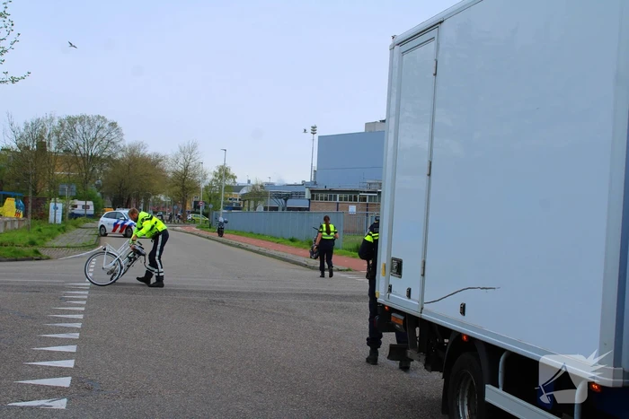 Botsing tussen fietser en bakwagen