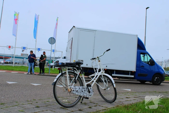 Botsing tussen fietser en bakwagen