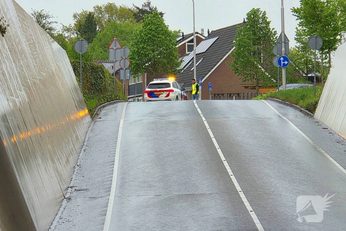 Oliesooor in Koepeltunnel zorgt voor ongeval