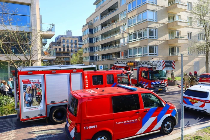 Brandweer zet zich in voor woningbrand