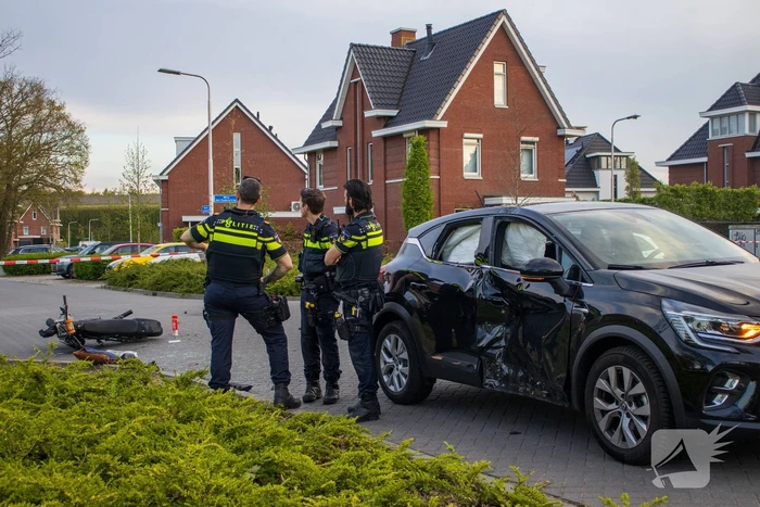 Motorrijder zwaargewond bij botsing met automobilist