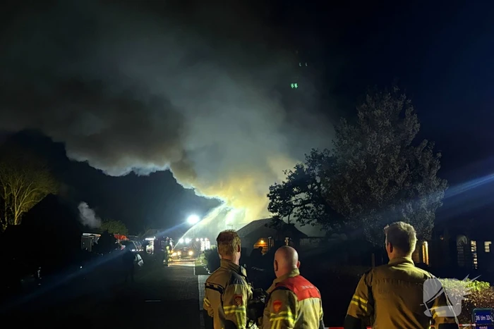 Brand in schuur met zonnepanelen