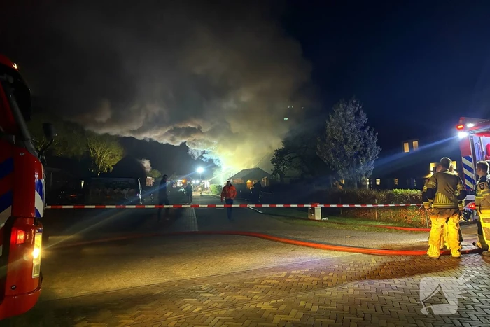 Brand in schuur met zonnepanelen