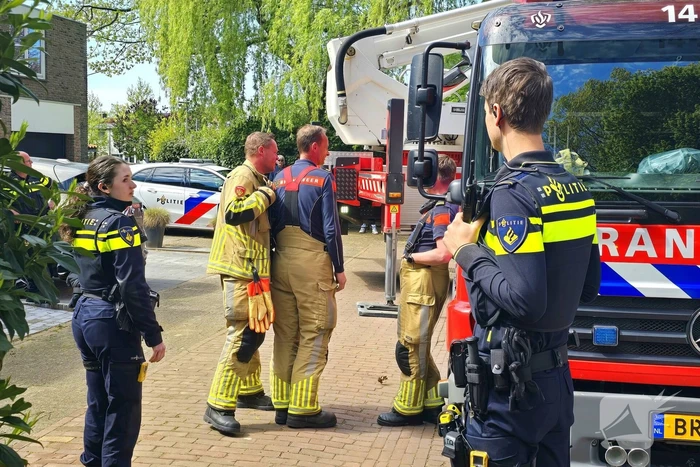 Brand in schoorsteen snel onder controle