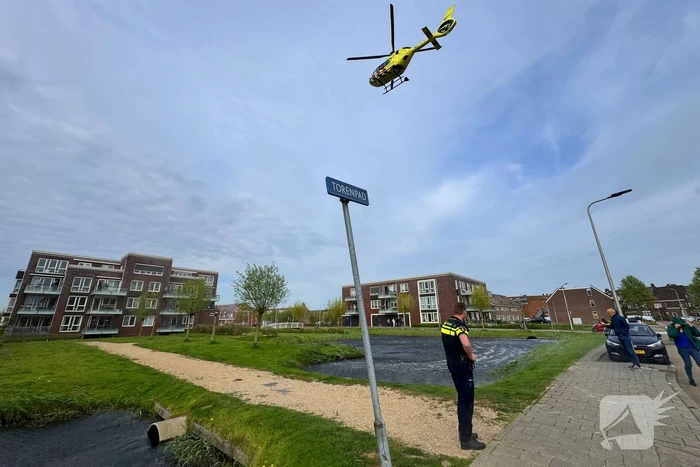 Motorrijder en bijrijder zwaargewond bij aanrijding