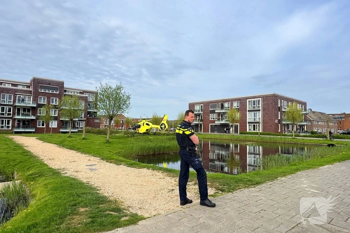 Motorrijder en bijrijder zwaargewond bij aanrijding