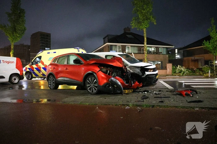 Drie beveiligingsauto's betrokken bij ongeval
