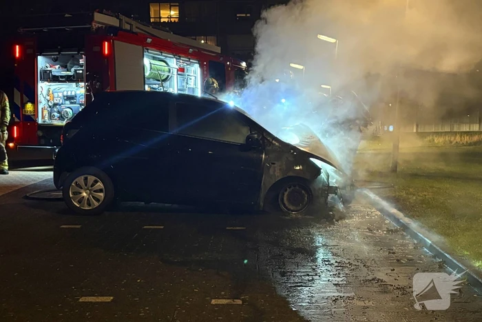 Onderzoek naar oorzaak van autobrand