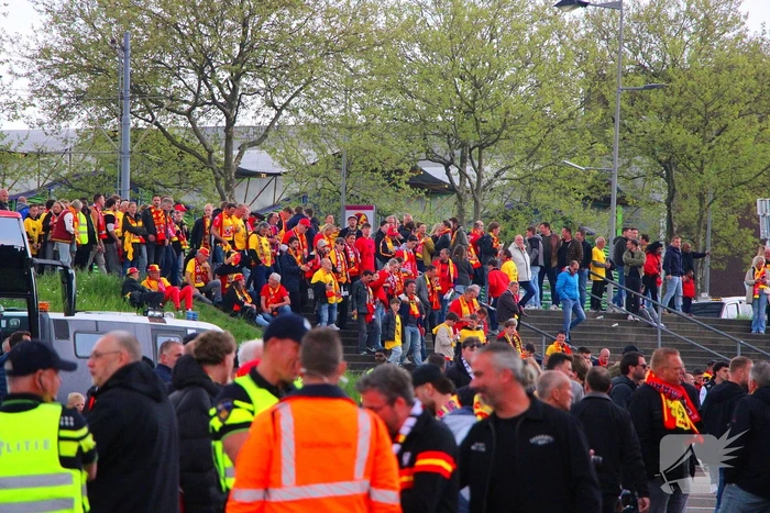 Spanning bij supporters voor bekerfinale