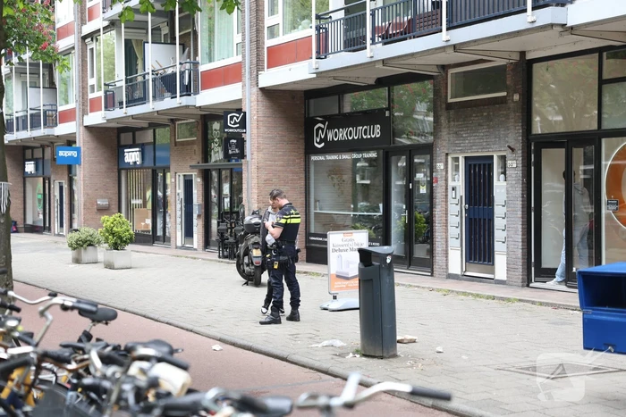 Gewonde en aanhoudingen bij steekincident
