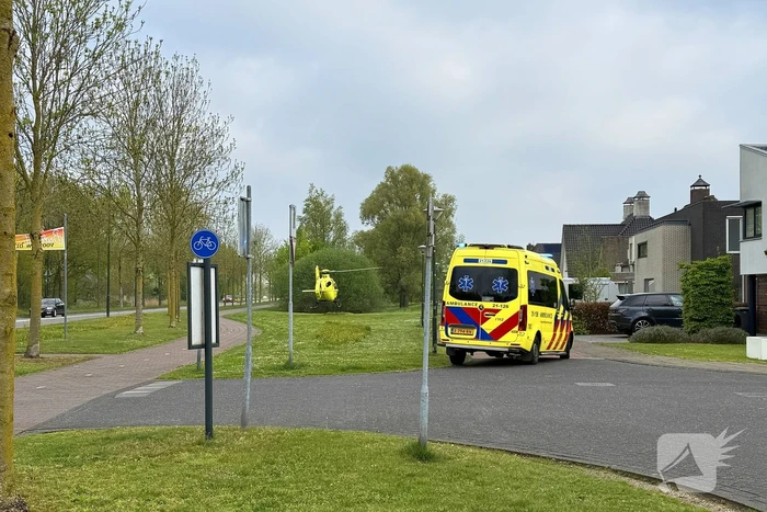 Traumahelikopter trekt veel bekijks