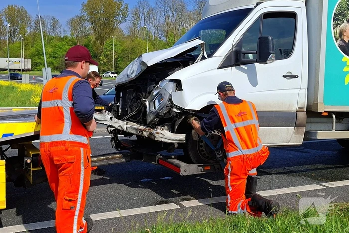 Politie botst tijdens achtervolgen van motorrijder