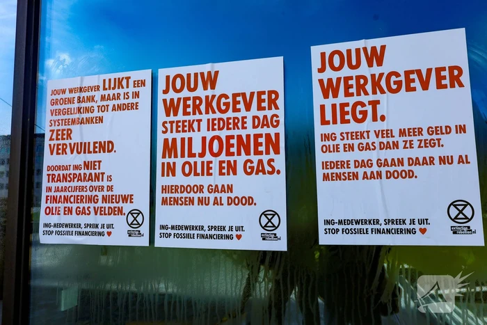 Demonstratie bij ING kantoorgebouw