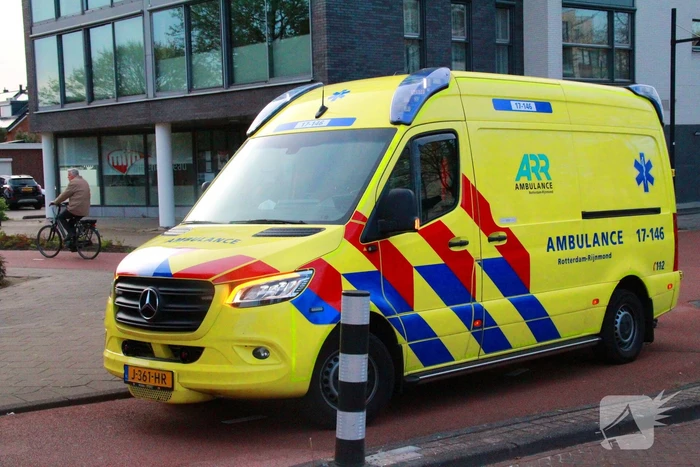 Maaltijdbezorger aangereden