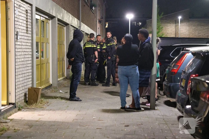 Explosie bij brievenbus woning