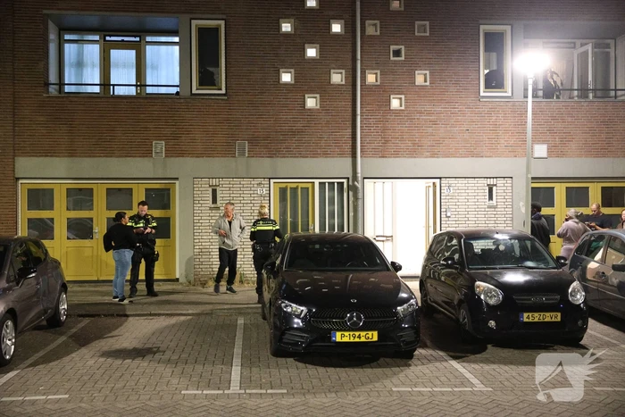 Explosie bij brievenbus woning